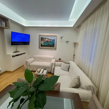 Eleonora's Hidden Gem Apartment Athens